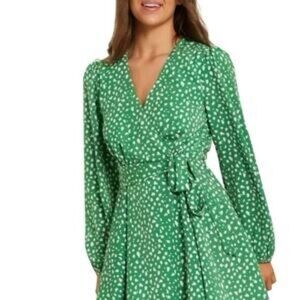 👉🏼Like New👈🏼 Green & White Polka Dotted Ruffle Tiered Long Sleeve Dress- XL